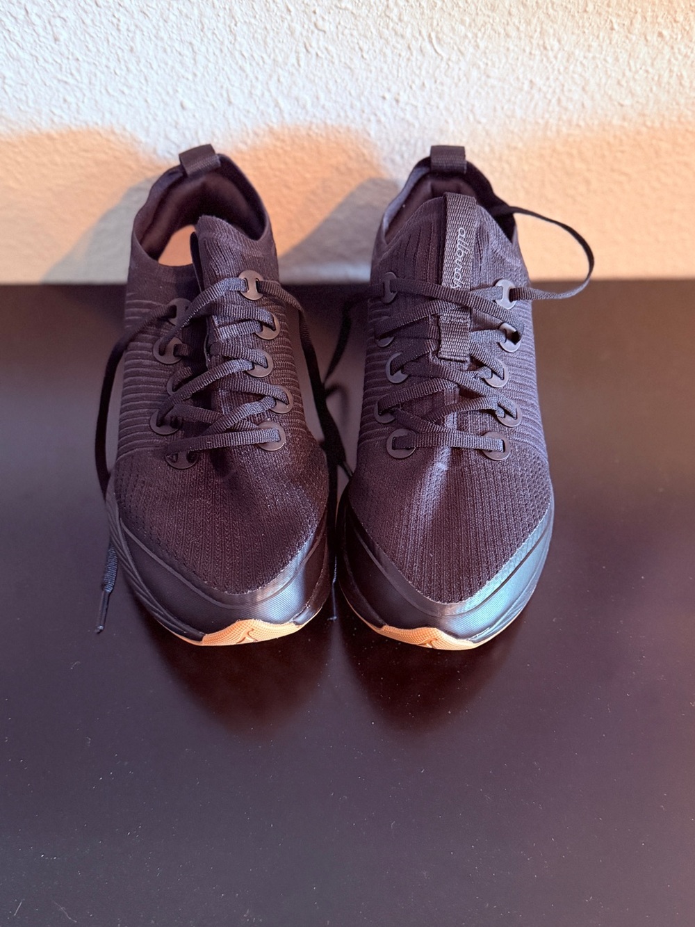 Men's Black Athletic Lace-Up all birds Sneakers size 9